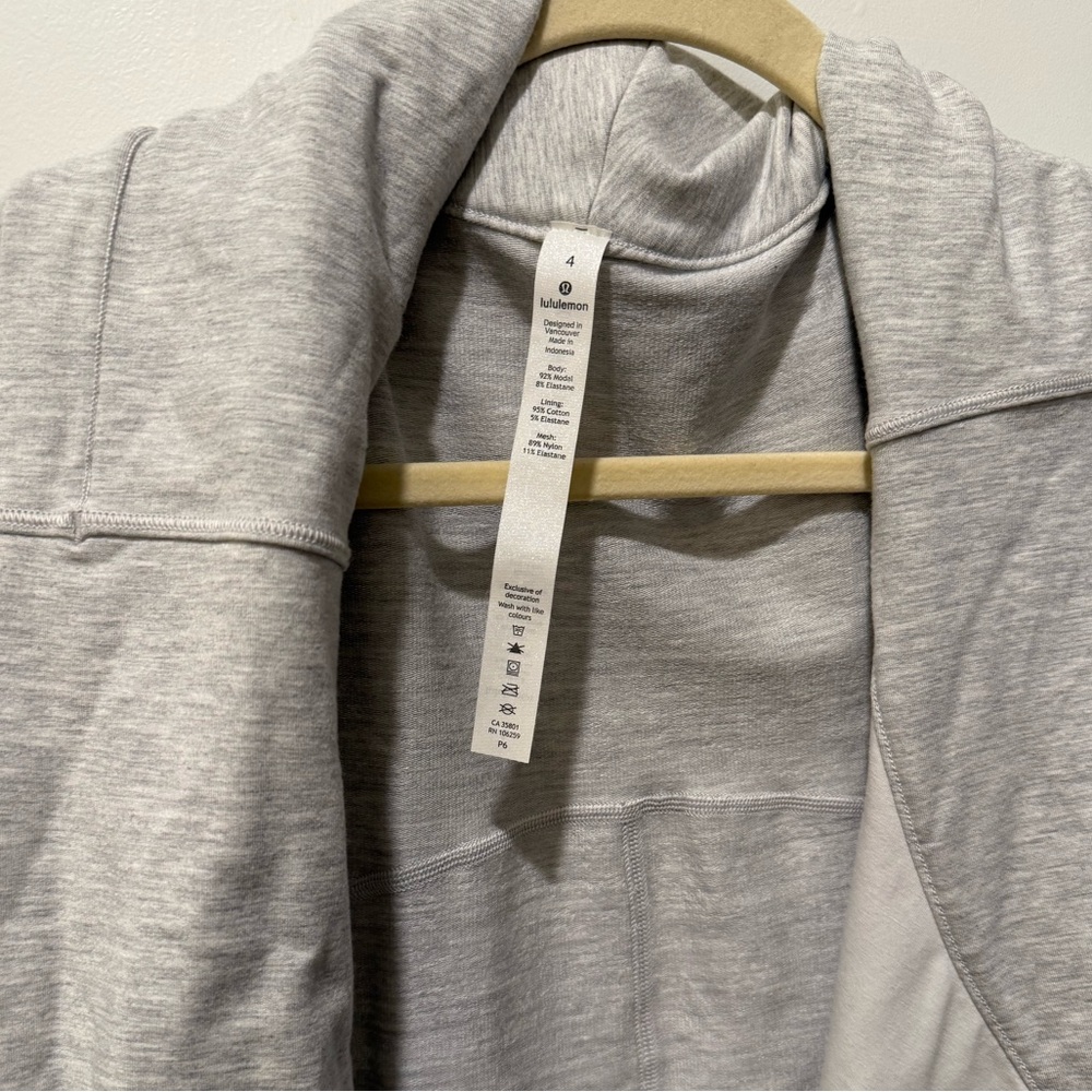 Lululemon Coast Easy Wrap Heathered Core Ultra Light Gray | SIZE: 4 - Picture 5 of 10